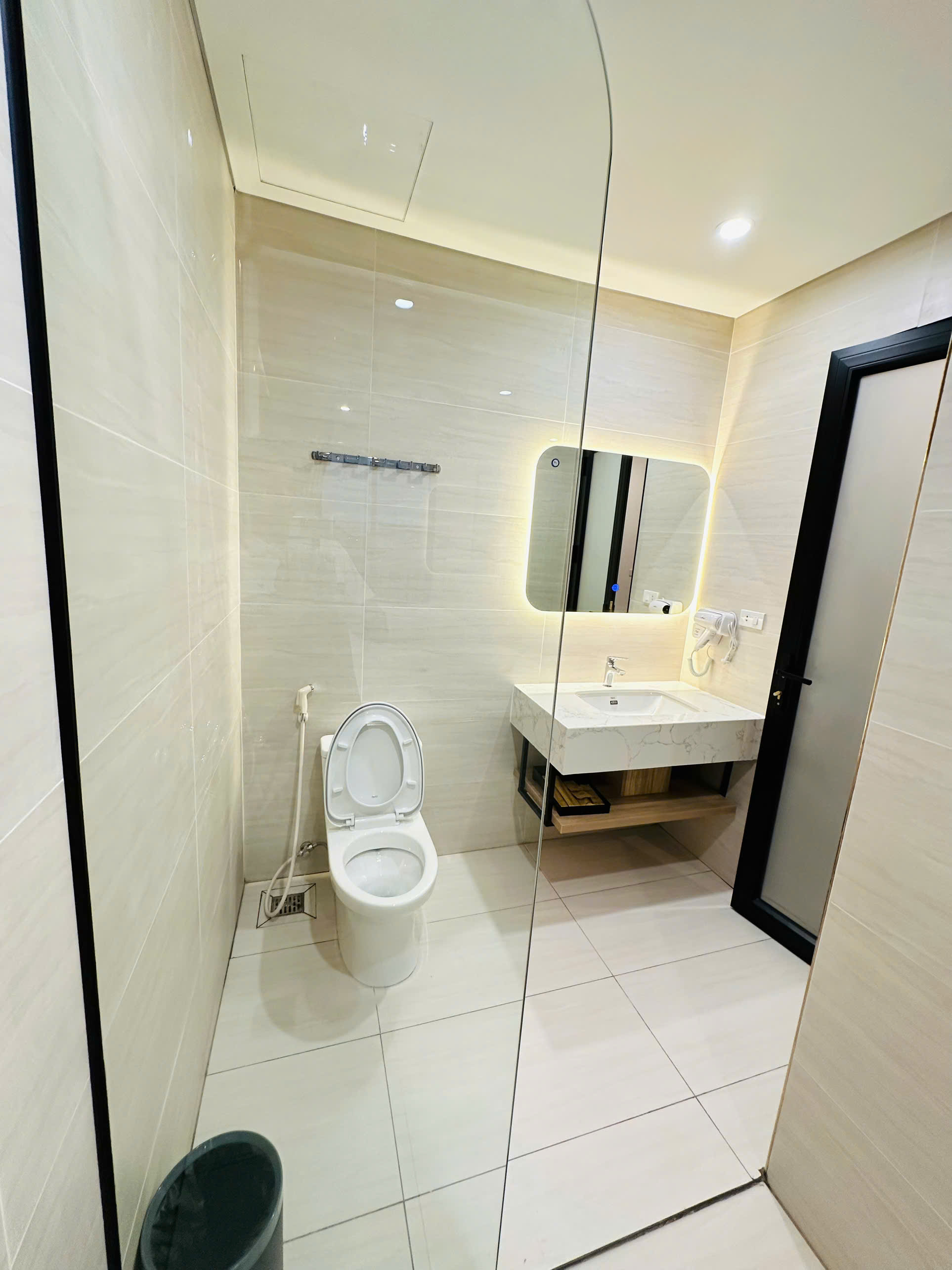 Room Image 1